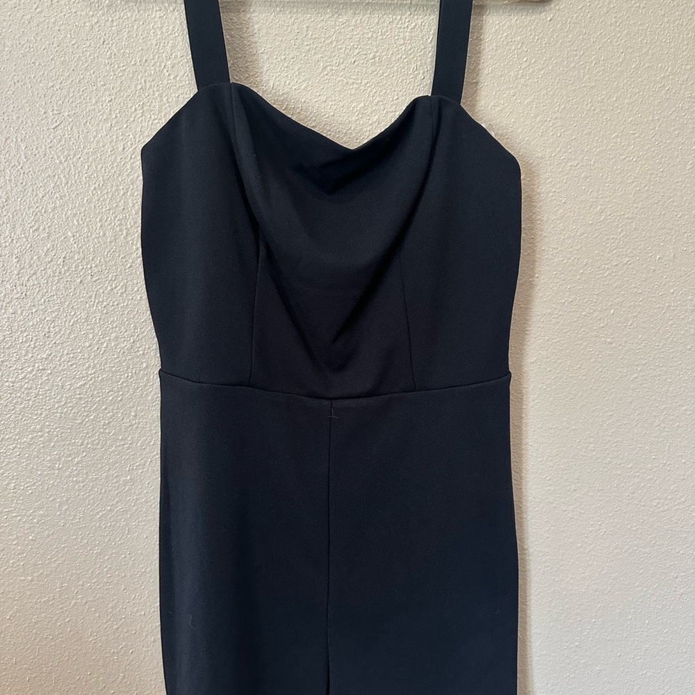 Elegant Black Sleeveless Short Romper